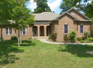 1114 Clear Creek Dr, Boston, KY 40107