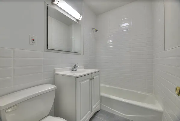 Rented by REAL New York | media 12