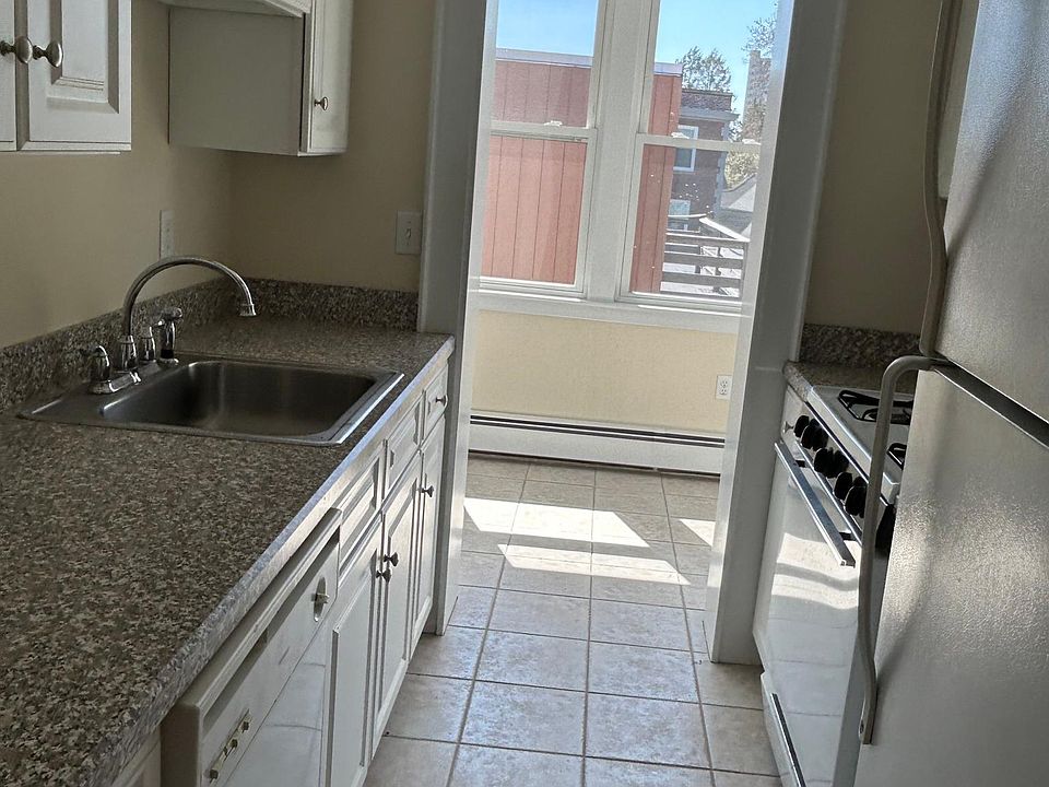 134 Salem St 14, Malden, MA 02148 Zillow