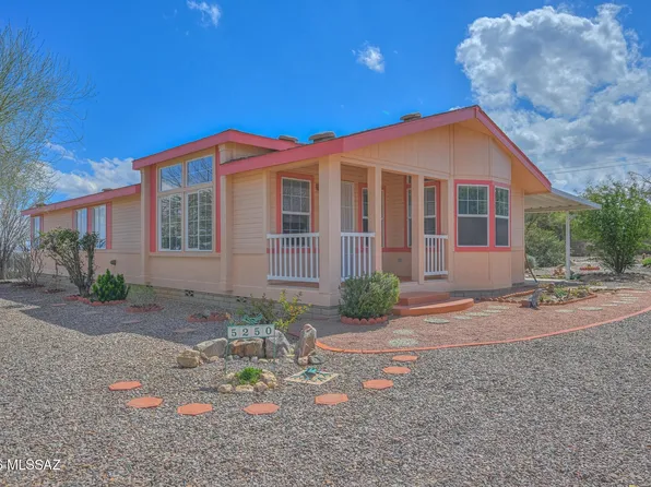 5250 E Anita Dr, Hereford, AZ 85615
