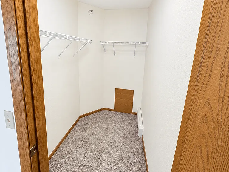 Dove Tree Apartments — Photo 46