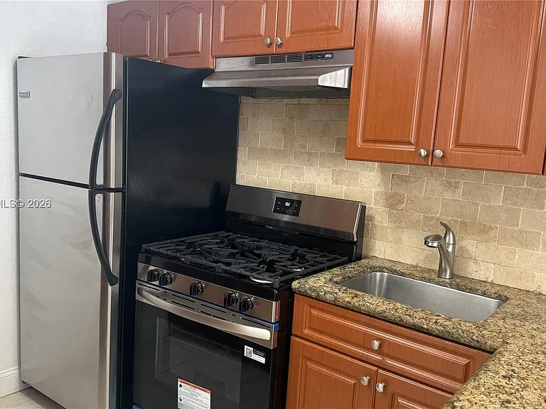 6703 N Kendall Dr #409 — Photo 5