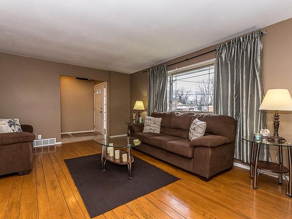 5th image of 2851 Kingman Dr