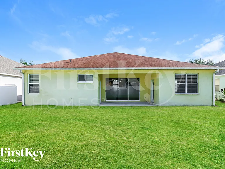 11703 Grove Arcade Dr — Photo 18