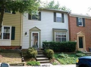 8365 Stationhouse Ct, Lorton, VA 22079