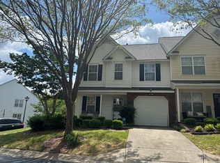 16740 Timber Crossing Rd, Charlotte, NC 28213