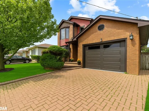 43 Ridley Dr, Hamilton, ON L8W 1J3