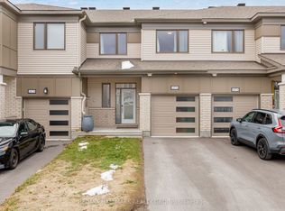 1076 Curraglass Walk, Ottawa, ON K2S 3A3