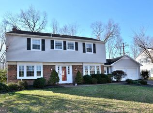 13136 Morning Spring Ln, Fairfax, VA 22033