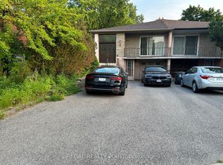 6 Harrington Cres, Toronto, ON M2M 2Y5
