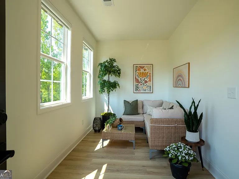 1315 Sydney Oaks Dr — Photo 12