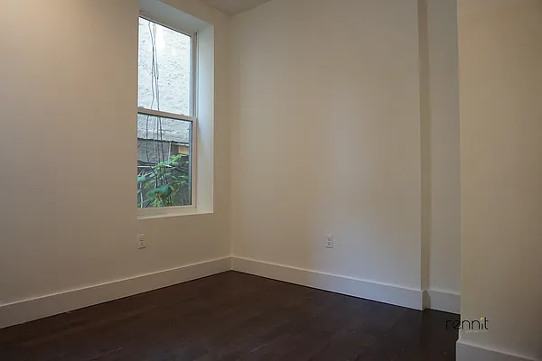 Rented by Rennit Inc. | media 24