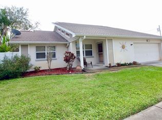 9121 136th Way, Seminole, FL 33776