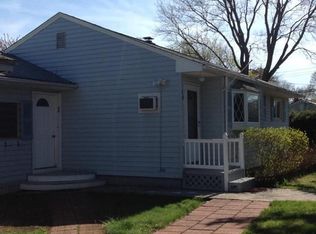 49 Hamilton St, Springfield, MA 01119