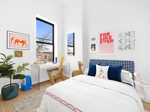 317 Court Street image 6 of 14