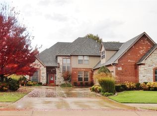 1833 Red Pr, Edmond, OK 73003