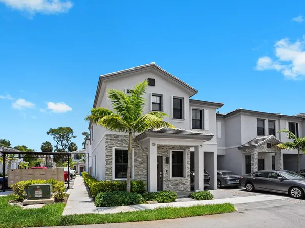 516 SW 19 Way #516, Fort Lauderdale, FL 33312