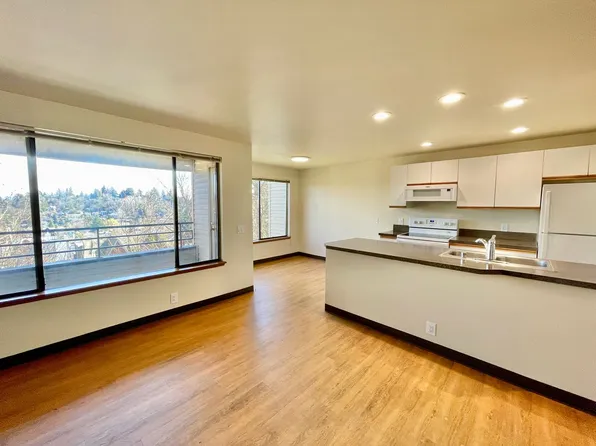 Madison Gate, 2501 E Madison St #309, Seattle, WA 98112