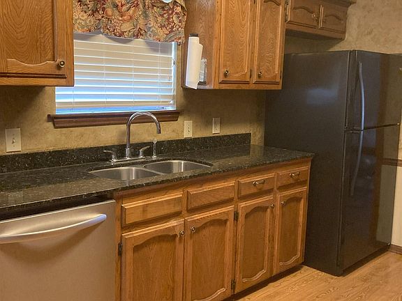 4th image of 10242 Tanwood Ave