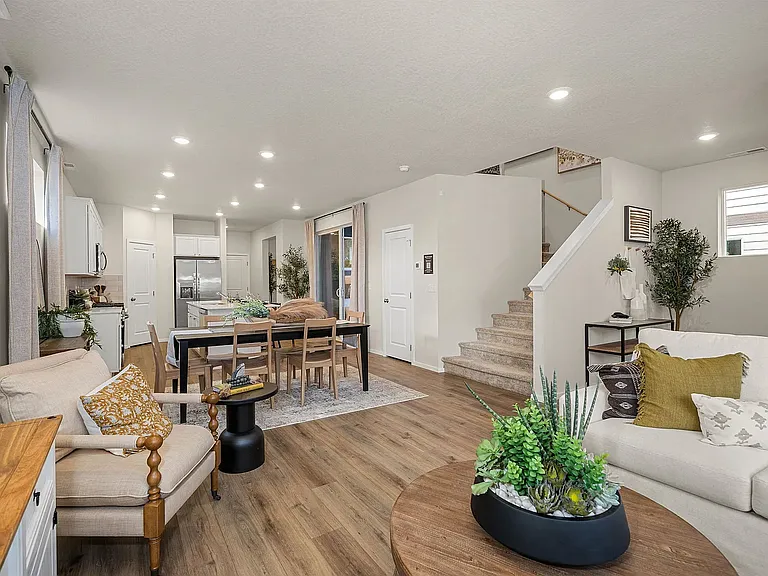 24515 E Feather Loop — Photo 11