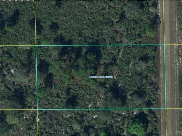 560 S Live Oak St, Clewiston, FL 33440