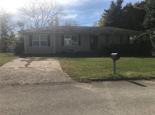 509 Warren Ln, Richland, MO 65556