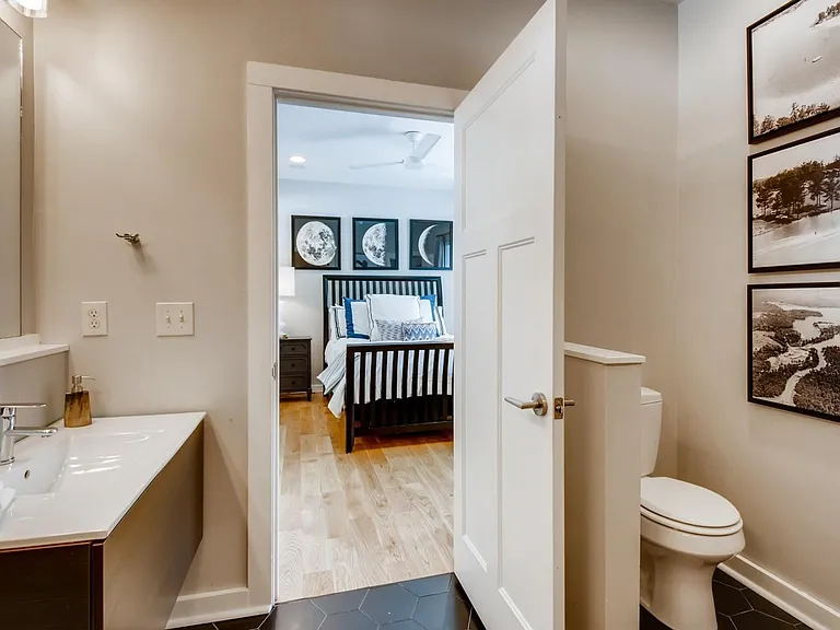 492 Rankin St NE — Photo 17