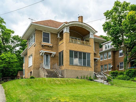 3rd image of 1041 Dana Ave