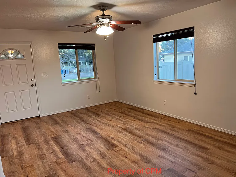 10526 W Landmark Ct — Photo 6