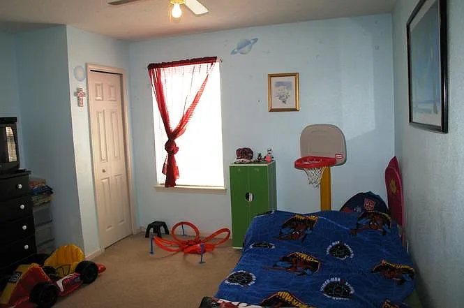 313 Scrub Jay St — Photo 16