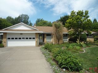 4538 Greenfield Dr, Bay City, MI