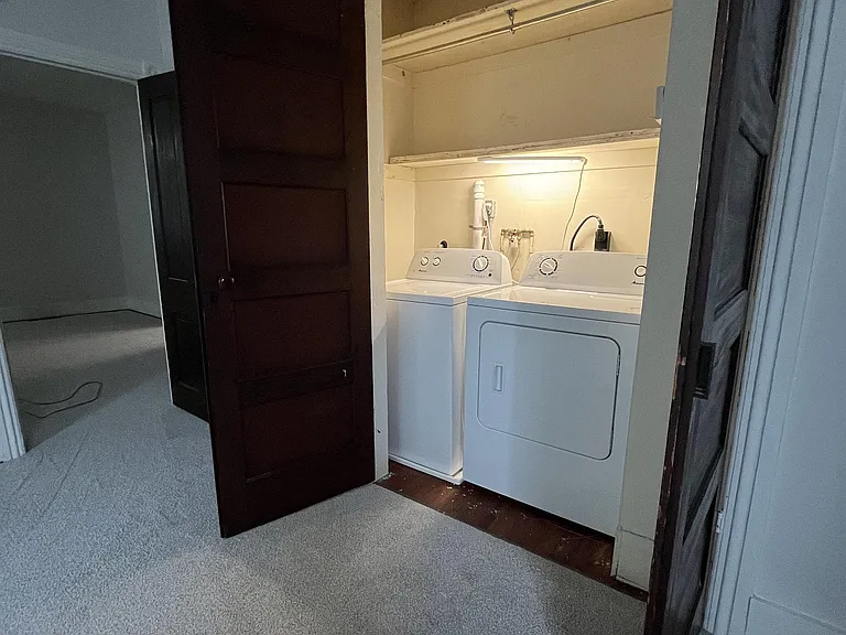 18 E Main St — Photo 10