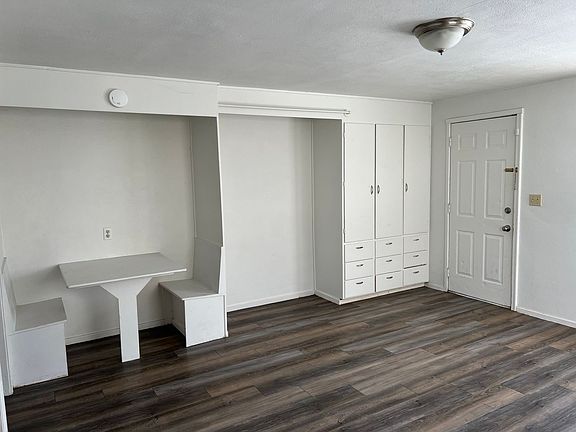 4th image of 1431-1433 W Marina Dr #1429