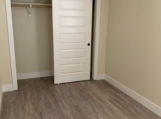 1747 Pleasant St, Redding, CA 96001