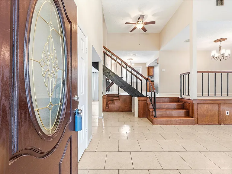 21431 Park Bend Dr — Photo 14