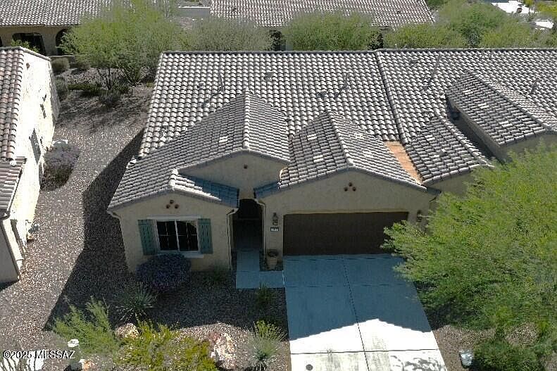 1st image of 1075 N Echo Ranch Dr