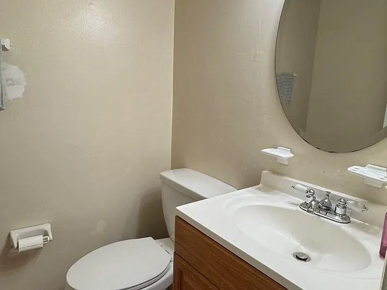 14582 Earlham Ct — Photo 7
