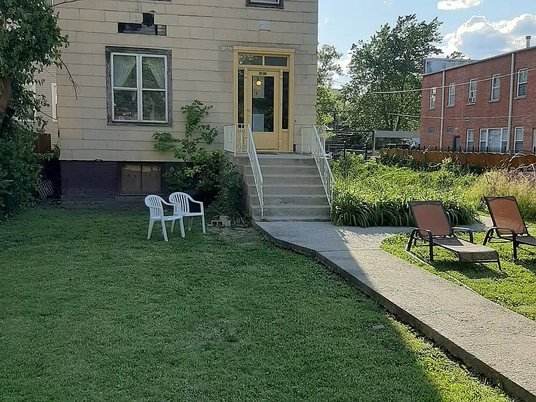 1746 N Kedzie Ave #1 — Photo 9