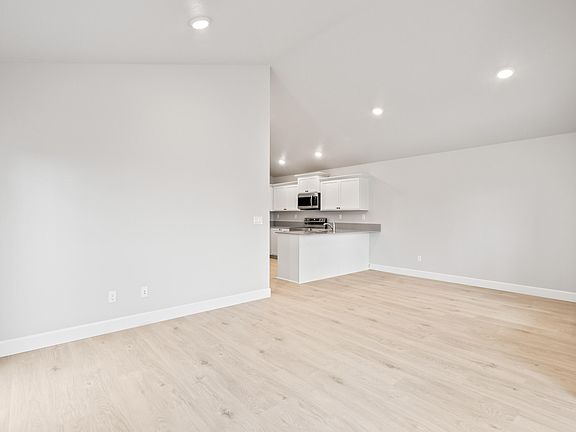 5th image of 4079 SW Pumice Ave #97