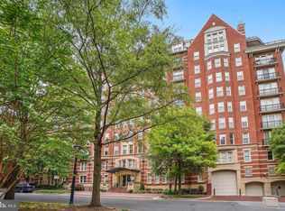 4821 Montgomery Ln APT 204, Bethesda, MD