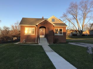 1016 Sherman St, Joliet, IL 60433