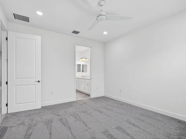 13470 SW Brightside Way — Photo 10