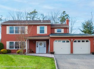 746 Americana Ct, Toms River, NJ 08753