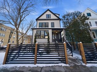 (Undisclosed Address), Chicago, IL 60625