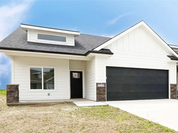 2506 NE 6th St, Grimes, IA 50111