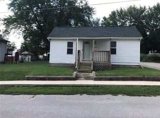 409 Henry St, Richmond, MO 64085