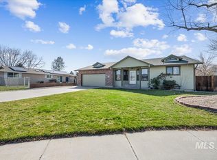 1439 Loraine Cir, Emmett, ID 83617