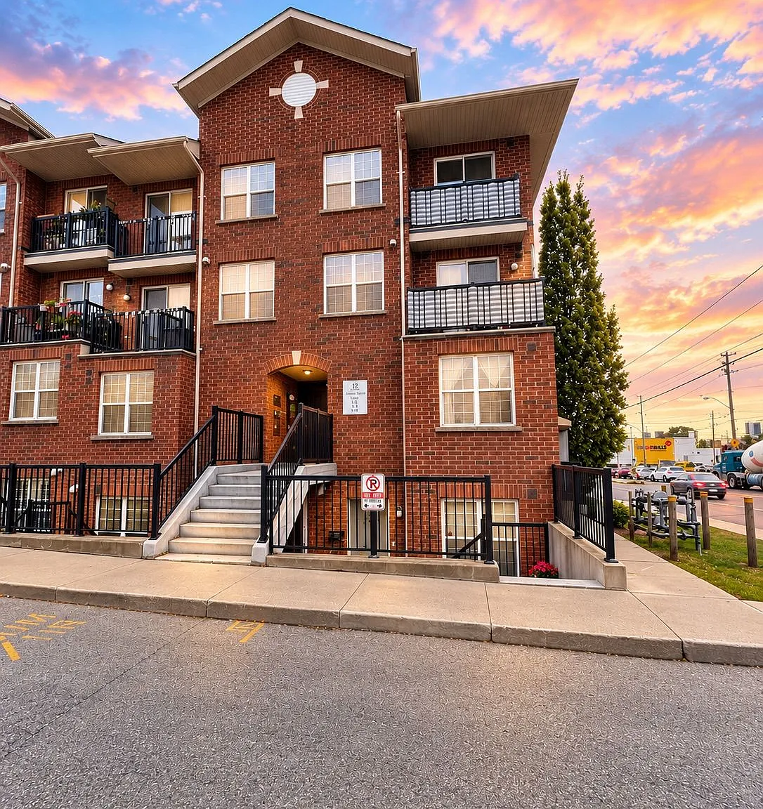 3 bed, $2,380 — Photo 1
