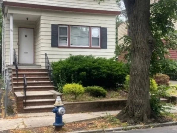 36 Allen St, Irvington Twp., NJ 07111