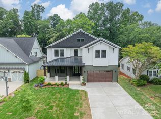 2412 Kingsbury Dr, Charlotte, NC 28205